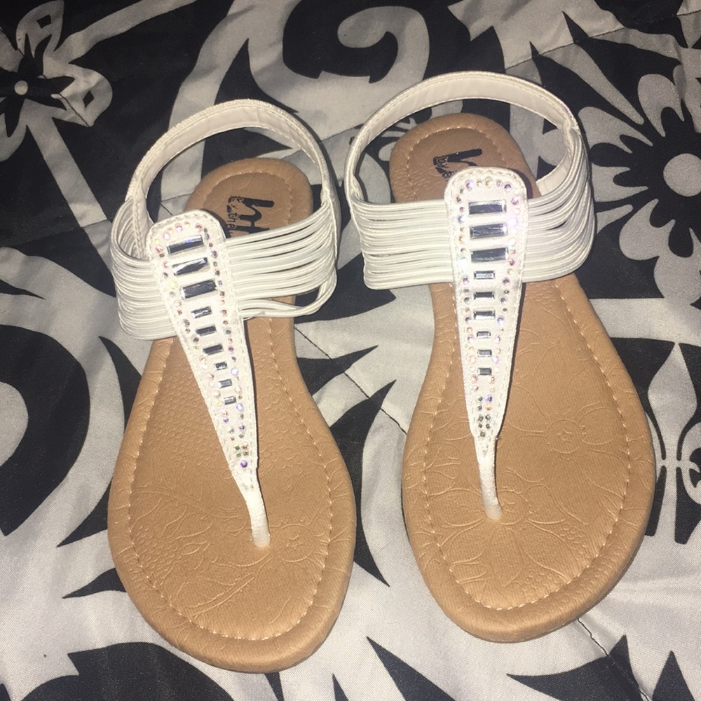 Girls sandals